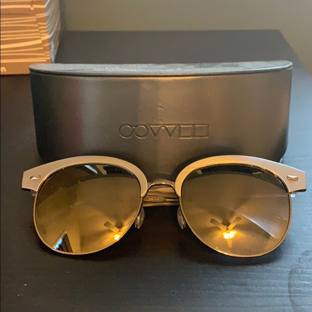 Oliver people’s sunglasses gray mirror